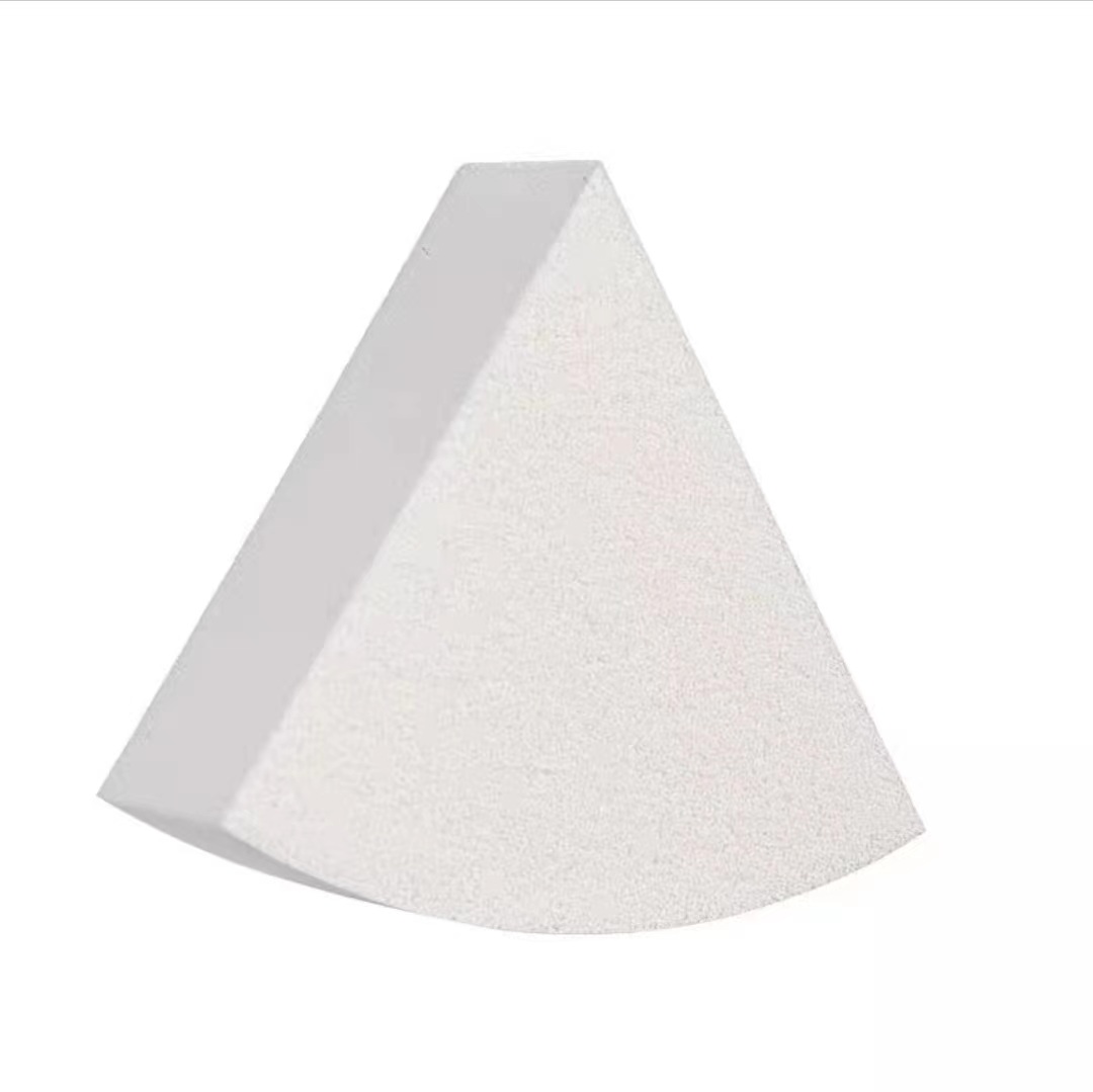 Triangle beauty blender