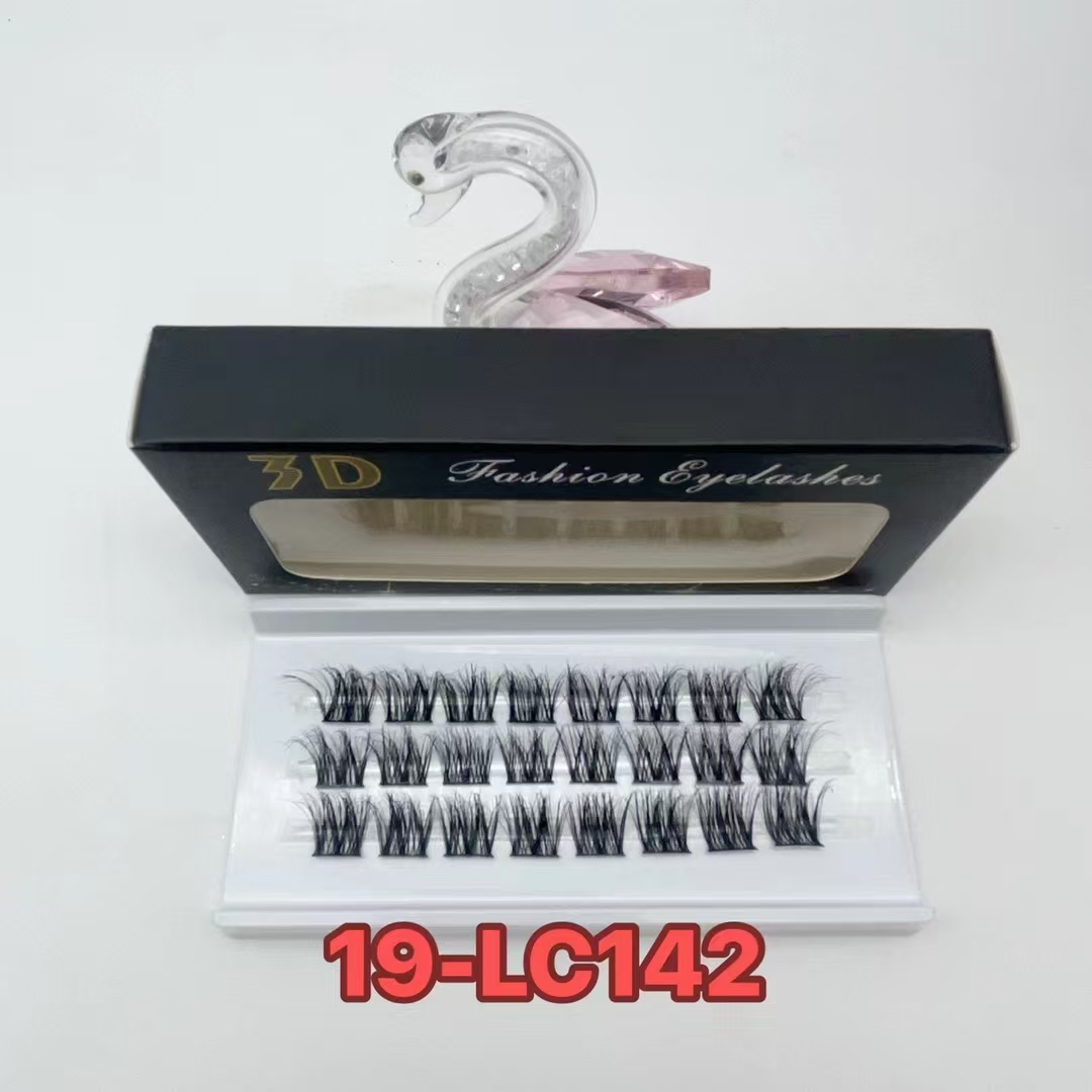 False eyelashes 3-row set， self grafting Premade fan